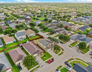 15623 Harris Canyon Lane - Photo Thumbnail 43