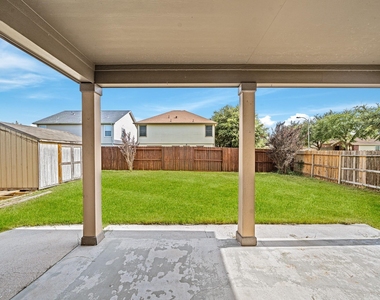 15623 Harris Canyon Lane - Photo Thumbnail 36