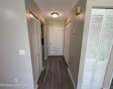 1424 Croftwood Drive - Photo Thumbnail 13
