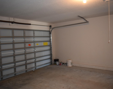 458 Fitzsimmons Street Sw - Photo Thumbnail 23