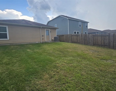 24053 Wilde Drive - Photo Thumbnail 20