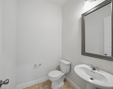 3902 Palmer Meadow Court - Photo Thumbnail 8