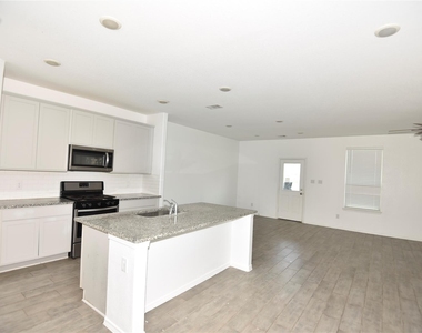 23006 Forebear Drive - Photo Thumbnail 4