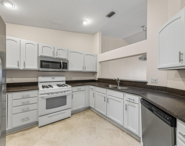 277 Coastal Hill Drive - Photo Thumbnail 5