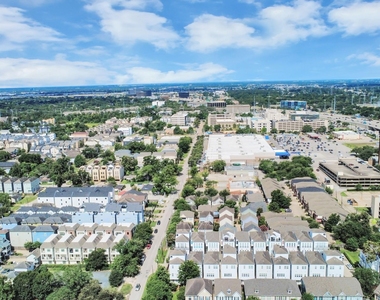 2606 Madeline Grove Drive - Photo Thumbnail 1