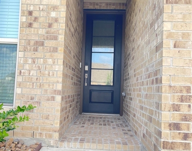 2706 Lemonwood Lane - Photo Thumbnail 4