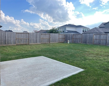 2706 Lemonwood Lane - Photo Thumbnail 38