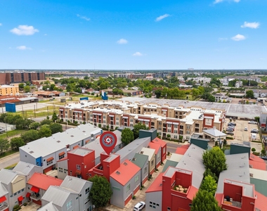2934 Commerce Street - Photo Thumbnail 42