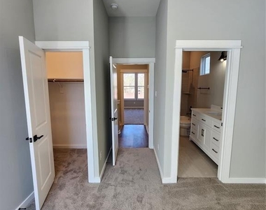 6714 Parker Grove Lane - Photo Thumbnail 23
