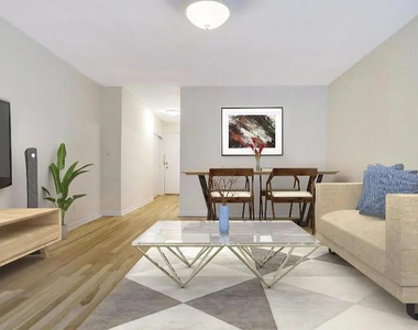 East 76 Street - Photo Thumbnail 1