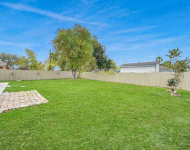 5326 Heatherbrook Drive - Photo Thumbnail 40