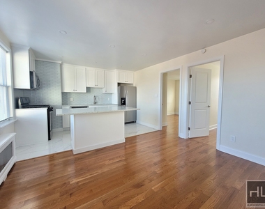 6921 6 Avenue - Photo Thumbnail 5