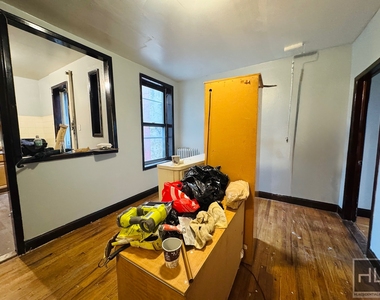 East 26 Street - Photo Thumbnail 1
