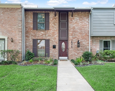 14215 Lost Meadow Lane - Photo Thumbnail 1