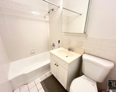 2 Avenue - Photo Thumbnail 4