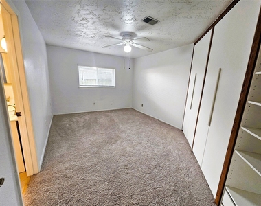 23915 Tayloe House Lane - Photo Thumbnail 11
