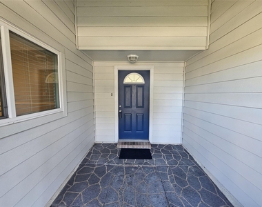 23915 Tayloe House Lane - Photo Thumbnail 2
