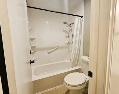 23915 Tayloe House Lane - Photo Thumbnail 16