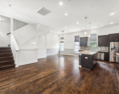 1703 Weber Street - Photo Thumbnail 16