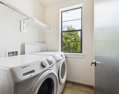 1703 Weber Street - Photo Thumbnail 28
