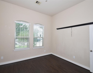 5623 S Denham Ridge Lane - Photo Thumbnail 20