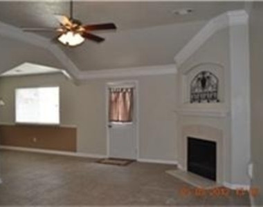 3910 Bridgebay - Photo Thumbnail 7