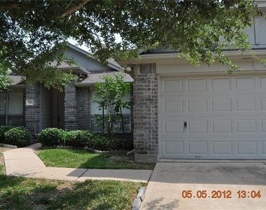 3910 Bridgebay - Photo Thumbnail 3