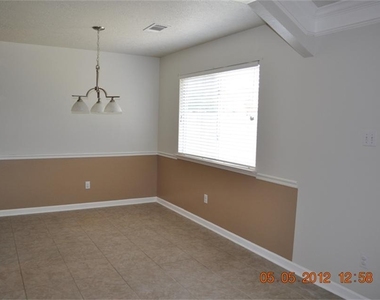 3910 Bridgebay - Photo Thumbnail 13