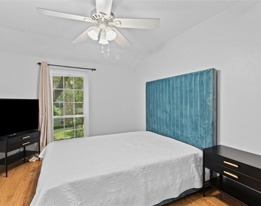 12997 Trail Hollow Drive - Photo Thumbnail 14