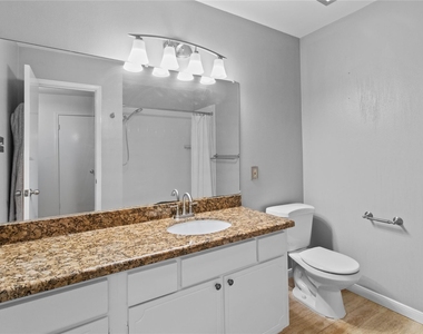 12997 Trail Hollow Drive - Photo Thumbnail 9
