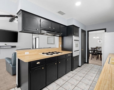 740 Post Street - Photo Thumbnail 10