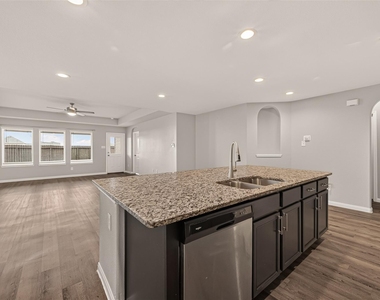 3302 Alberelli Drive - Photo Thumbnail 13