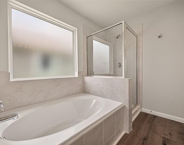 3302 Alberelli Drive - Photo Thumbnail 27