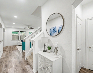 24423 Hikers Bend Drive - Photo Thumbnail 4