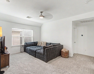 24423 Hikers Bend Drive - Photo Thumbnail 21