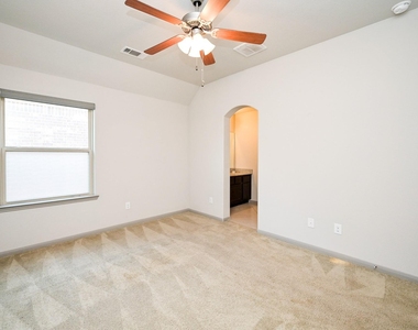 25235 Birchwood Springs Avenue - Photo Thumbnail 22