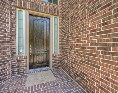 25235 Birchwood Springs Avenue - Photo Thumbnail 2