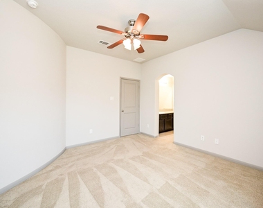 25235 Birchwood Springs Avenue - Photo Thumbnail 20
