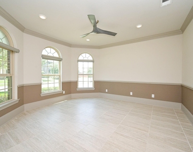 25235 Birchwood Springs Avenue - Photo Thumbnail 6