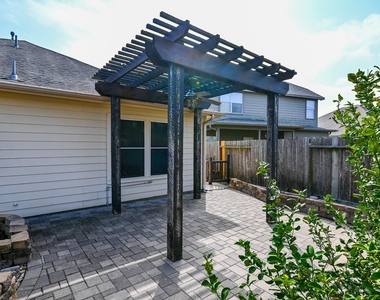 2106 Castle Gardens Lane - Photo Thumbnail 29