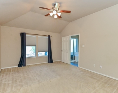 2106 Castle Gardens Lane - Photo Thumbnail 20