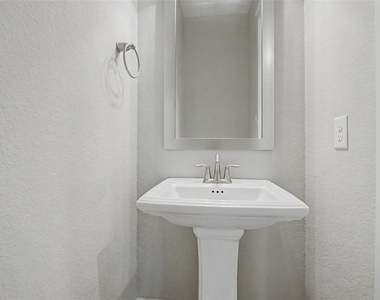 18143 Moonlit River Drive - Photo Thumbnail 6