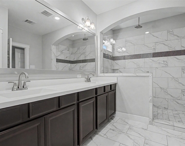 18143 Moonlit River Drive - Photo Thumbnail 22