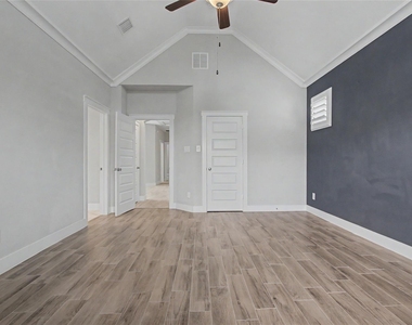 18143 Moonlit River Drive - Photo Thumbnail 20