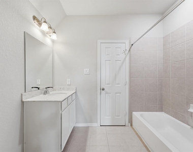 2994 Vintage Park Lane - Photo Thumbnail 23