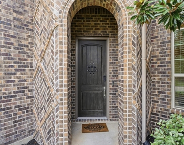 2994 Vintage Park Lane - Photo Thumbnail 1