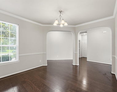 2994 Vintage Park Lane - Photo Thumbnail 4