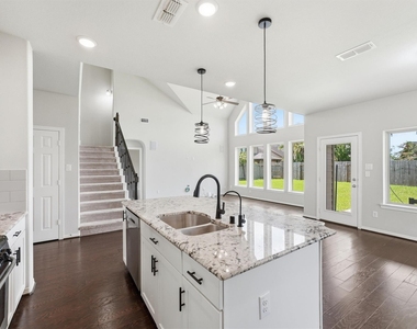 2994 Vintage Park Lane - Photo Thumbnail 7