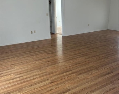 5482 Mariner Boulevard - Photo Thumbnail 2
