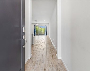 4286 Cloud Hopper Way - Photo Thumbnail 4